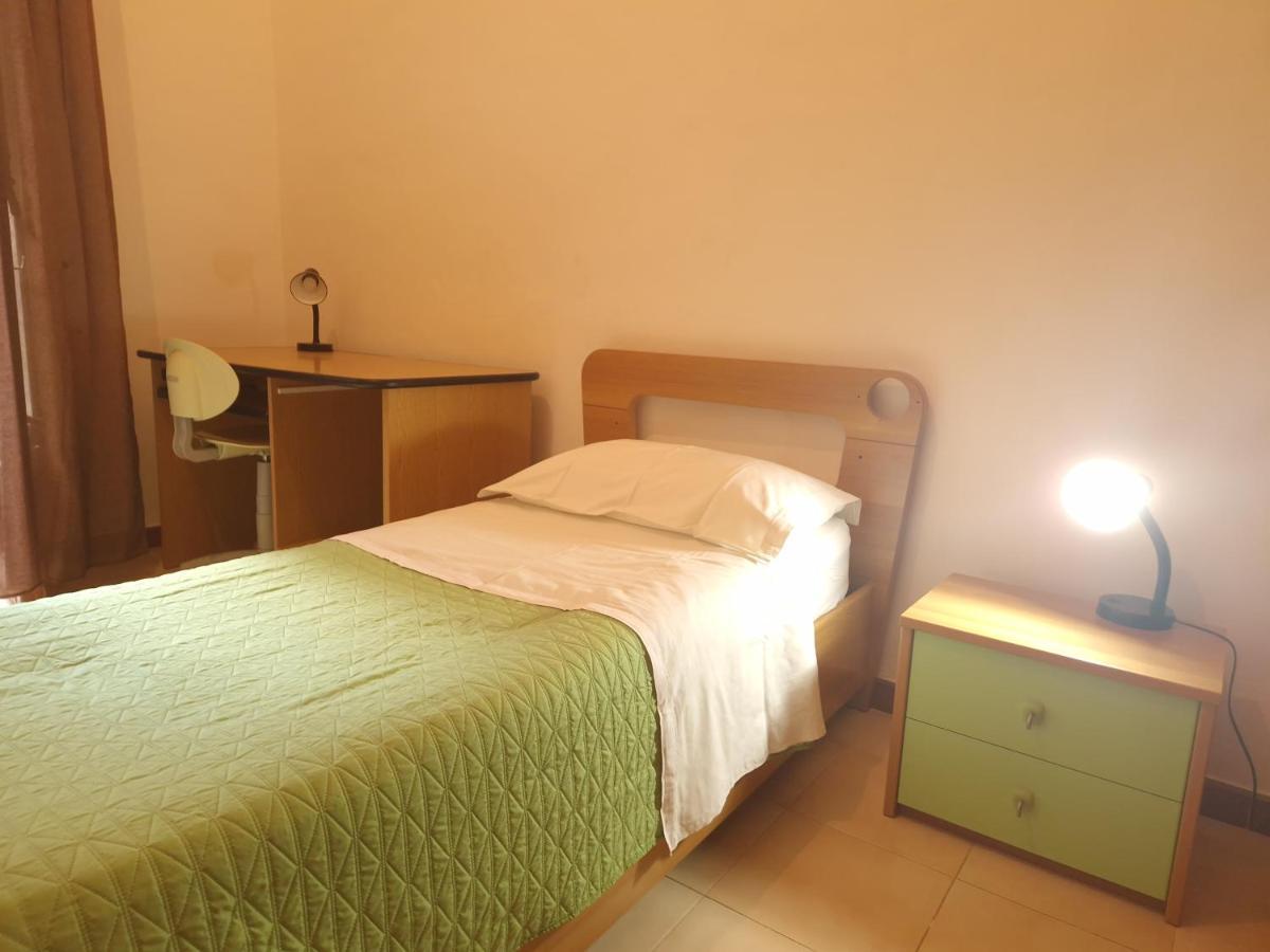 Bed & Breakfast In Zona- Centro *